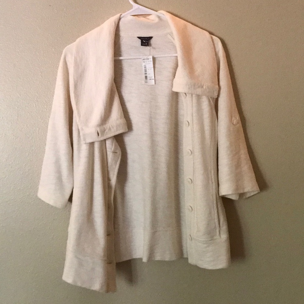 BRAND NEW Eddie Bauer Cardigan